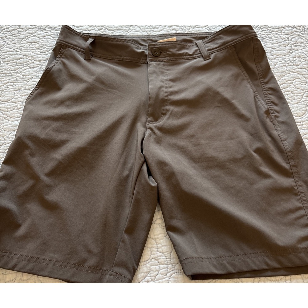 Columbia Men's Shorts 10" Mill Creek Size 32(34) 10"  Gray XM0944 023 Omni Shade